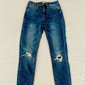 Size 25 KanCan ankle jeans with leopard detailing at knees